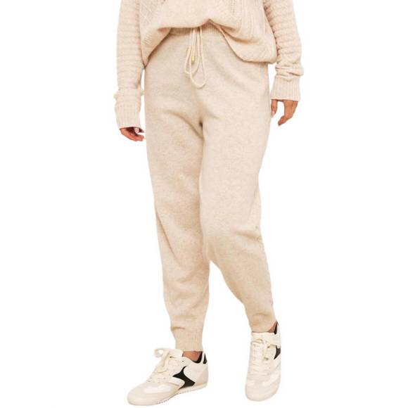 NEW BRODIE CASHMERE luxe cable jogger in cygnet - Picture 2 of 4